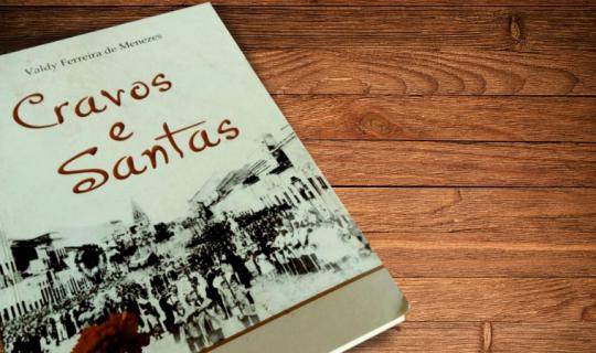 CRAVOS E SANTAS