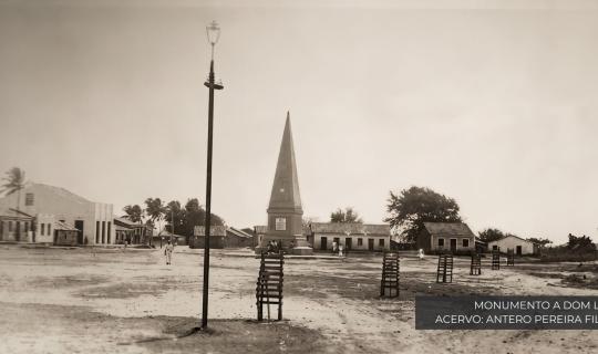 ARACATI | MONUMENTO A DOM LUIZ ANTÔNIO DOS SANTOS